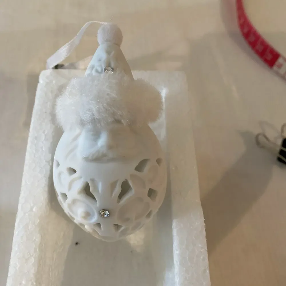Vintage Roman Inc Porcelin Santa Short Head Ornament #21526